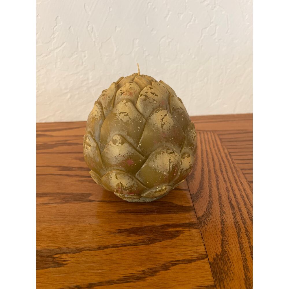 Weathered artichoke candle
